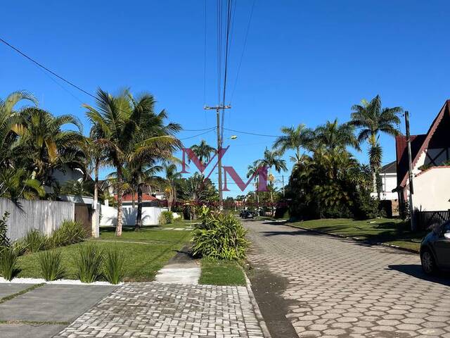 Sobrado para Venda em Pontal do Paraná - 4