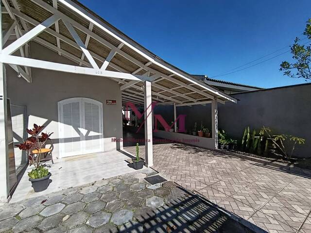 #560 - Casa de Praia para Venda em Pontal do Paraná - PR - 3