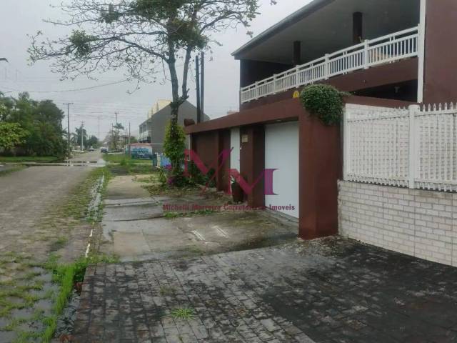 #718 - Casa para Venda em Pontal do Paraná - PR